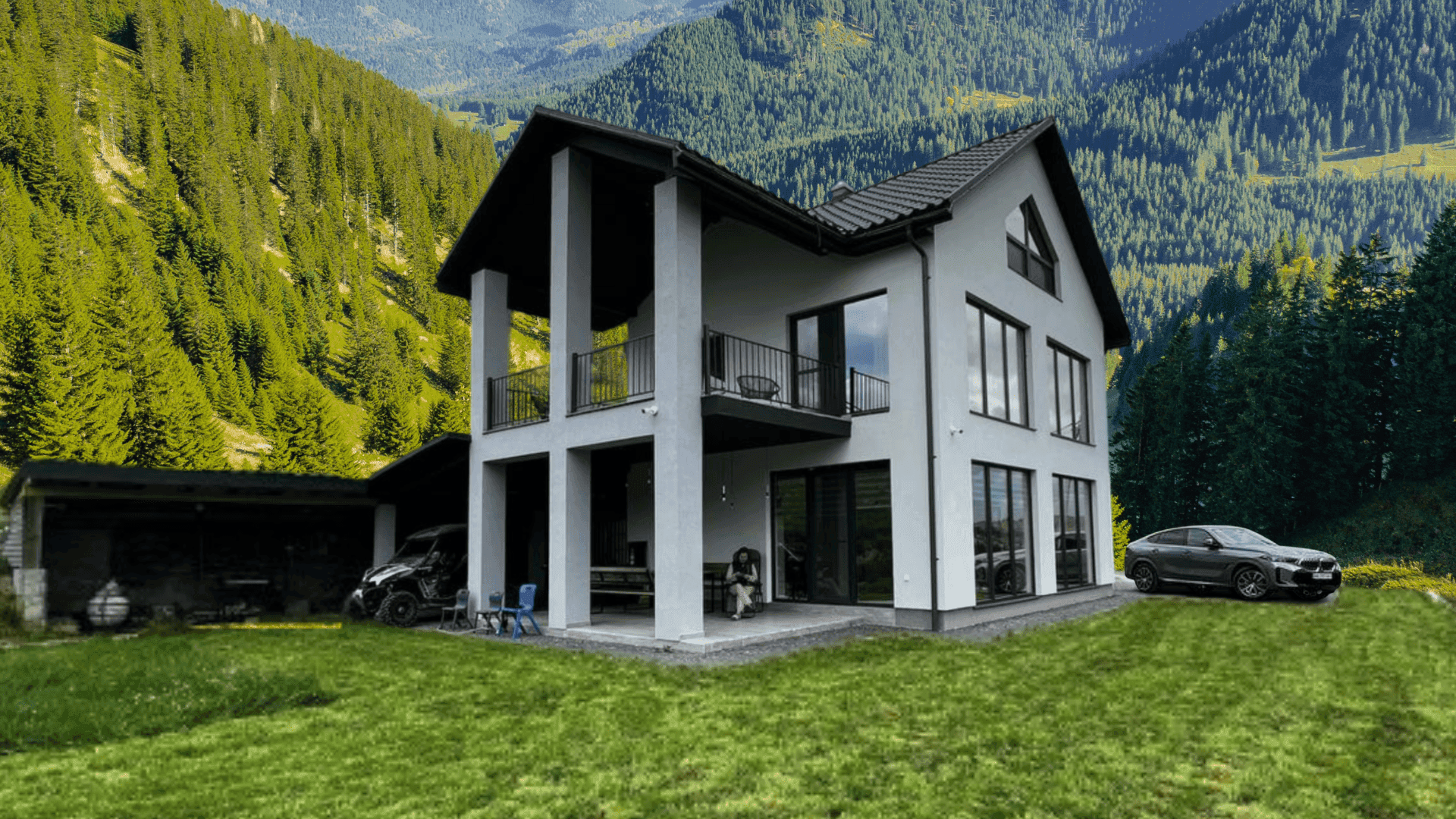 Будинок Sota Ski Dream на фоні Карпатських гір