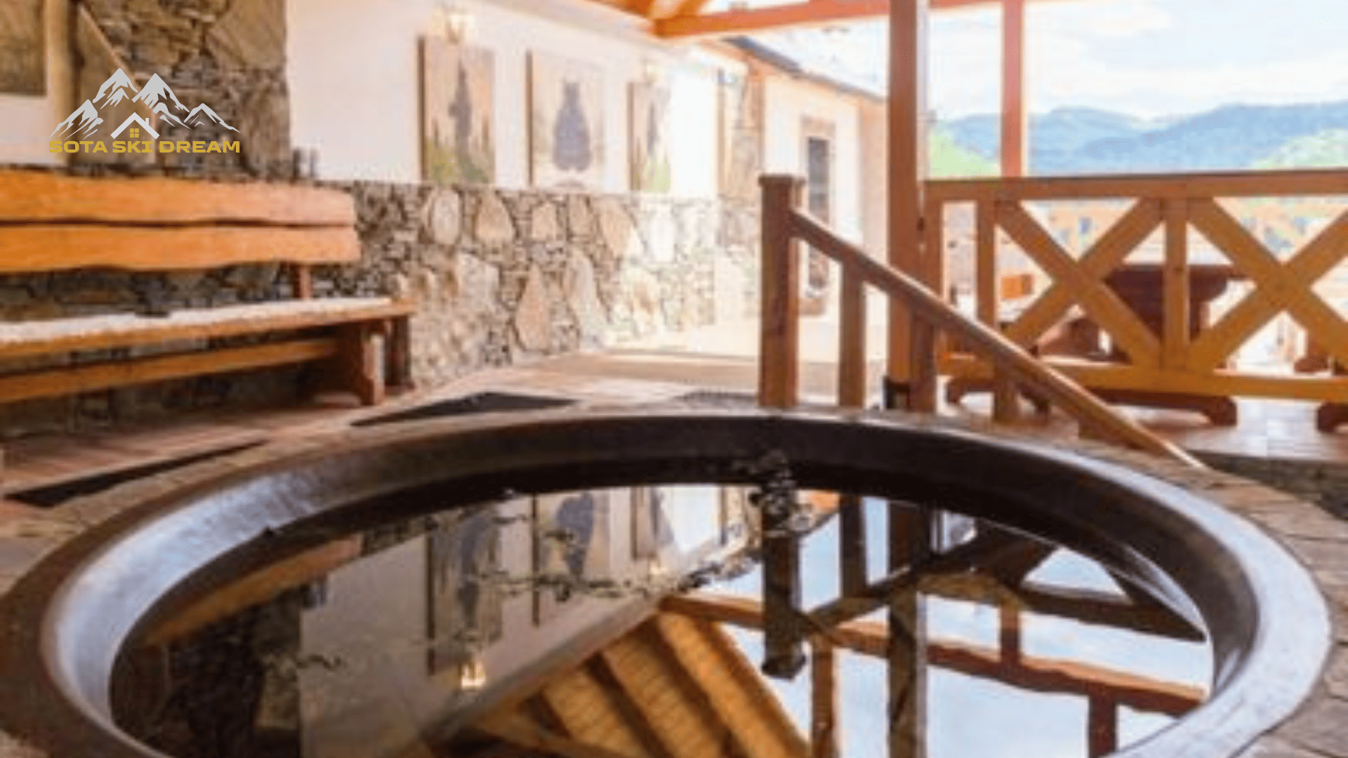 Туристи відпочивають у великому карпатському чані взимку